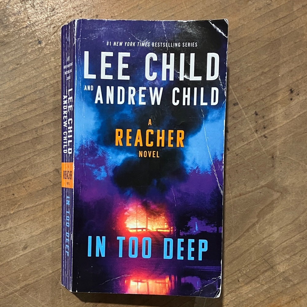 Lee Child / Andrew Child : In Too Deep - paperback Book